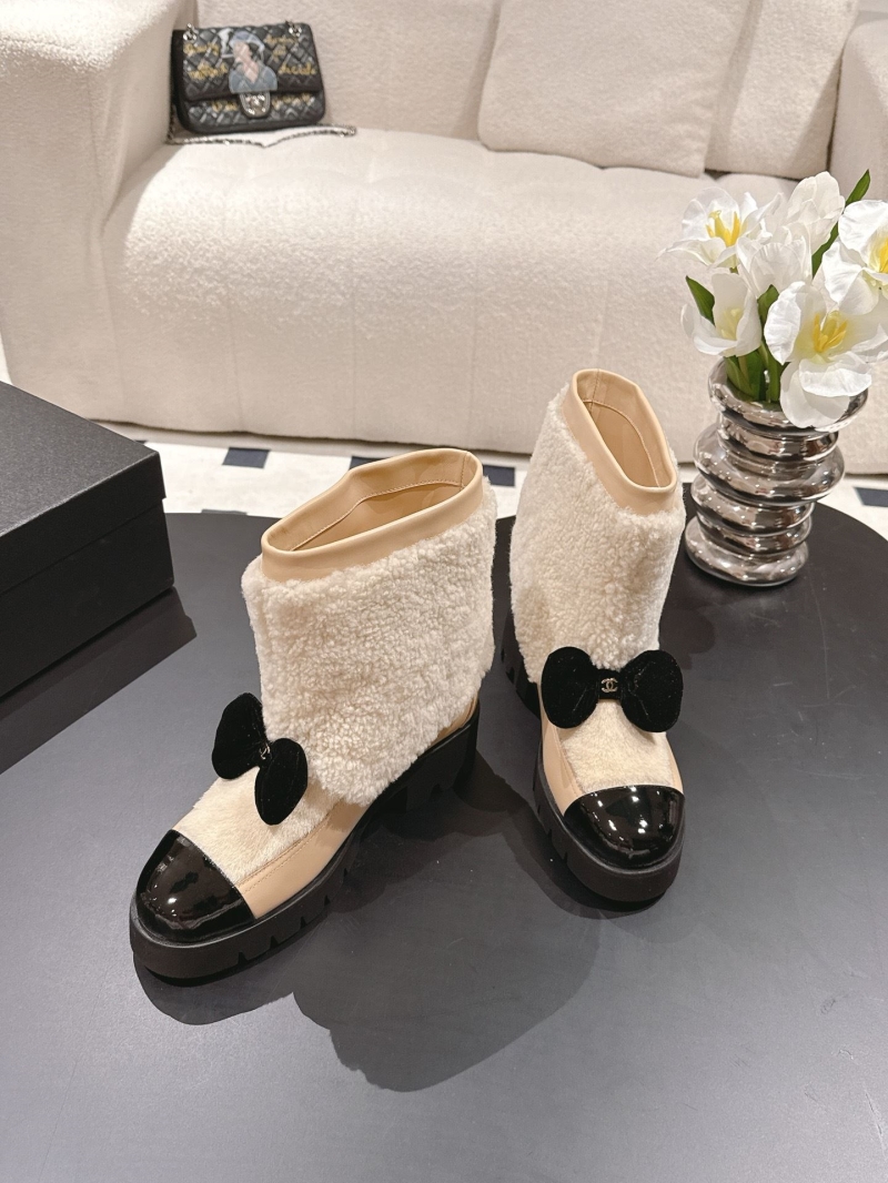 Ch**el boots